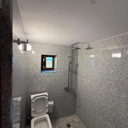 Appartement Foto Qeparo